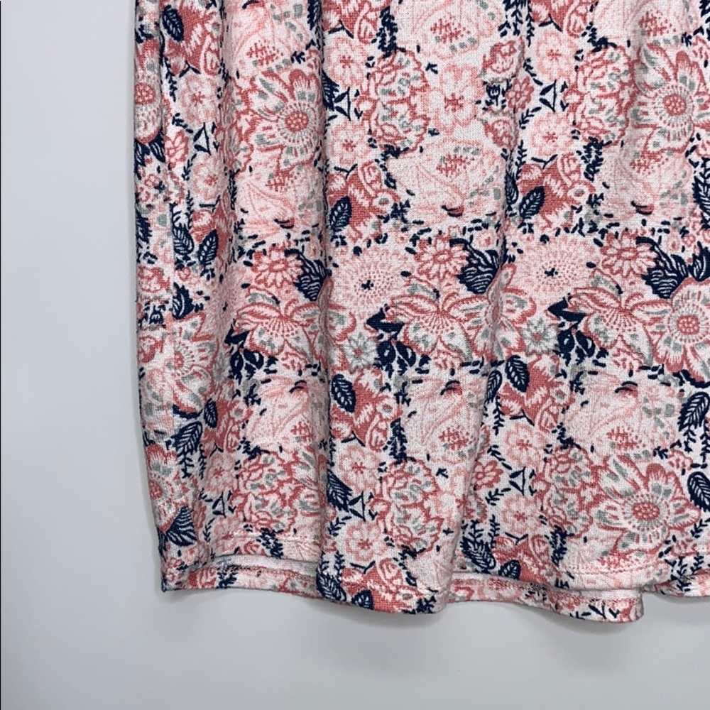 LUCKY BRAND • Pink Scoop White Floral Soft Top - Picture 3 of 6